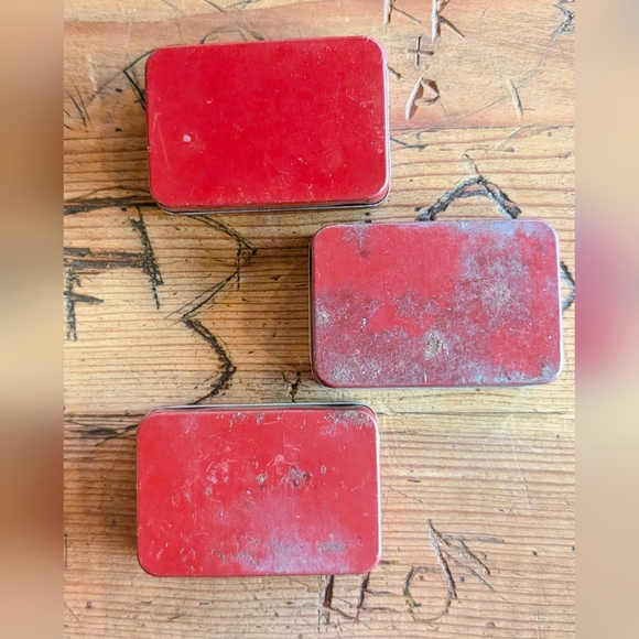 Vintage 1990's Christmas Mint Tins - Picture 6 of 14